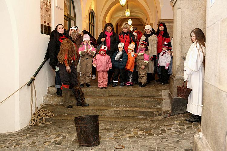 2. adventní neděle - Sv. Mikuláš, Advent a Vánoce v Českém Krumlově 2010