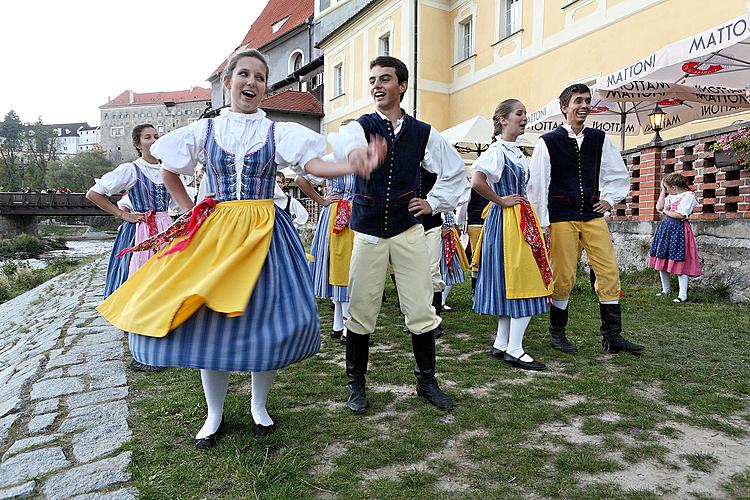 Saint Wenceslas Celebrations and International Folk Music Festival 2012 in Český Krumlov, Friday 28th September 2012