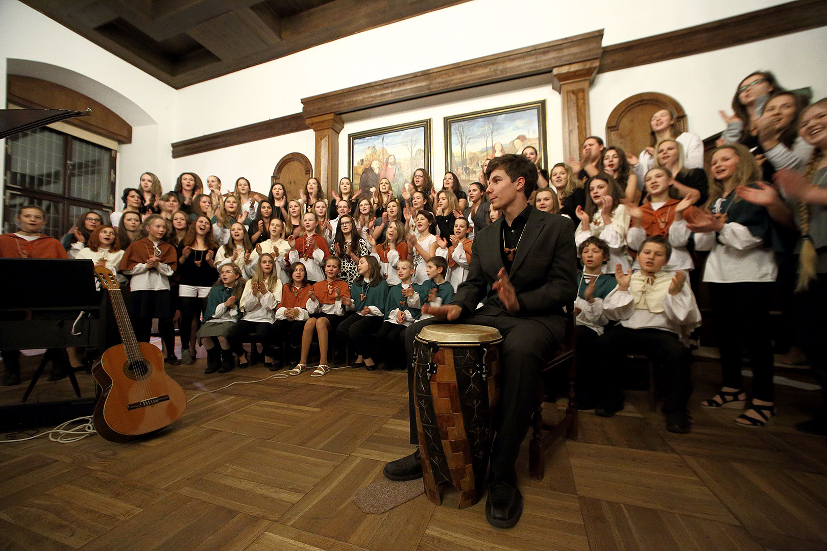 Time of Joy and Happiness - Concert by Medvíďata, Artistic Elementary School Český Krumlov, 22.12.2013
