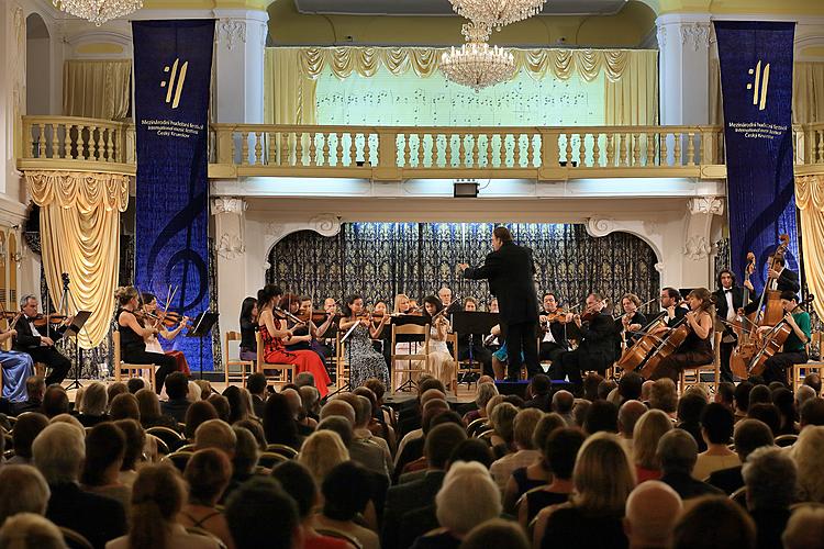 Natalia Gutman (Violoncello), Kammerphilharmonie dacapo München - Zu Ehren der tschechischen Musik, 8.8.2014, Internationales Musikfestival Český Krumlov
