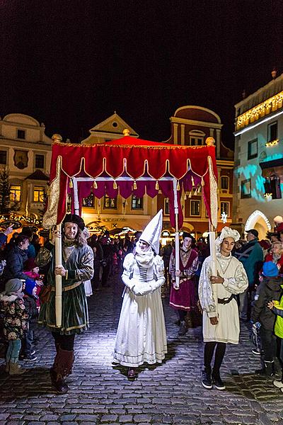 Baby Jesus Postal Office at U Zlatého Anděla and arrival of the White Lady 6.12.2015, Advent and Christmas in Český Krumlov