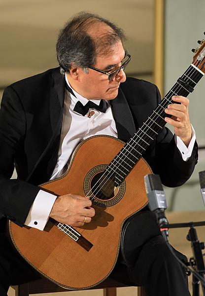 Jesús Castro Balbi /guitar/, 19.7.2017, 26th International Music Festival Český Krumlov 2017