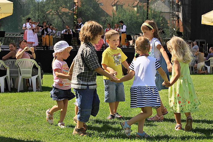 16.08.2009 - The concert not only for families with children, International Music Festival Český Krumlov